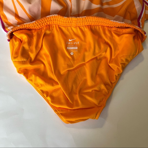 Nike women’s Dri- fit vented running shorts, small, orange - Picture 7 of 11